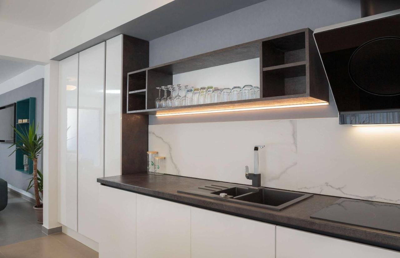 Villa Four Brothers - Middle Floor Podstrana Luaran gambar